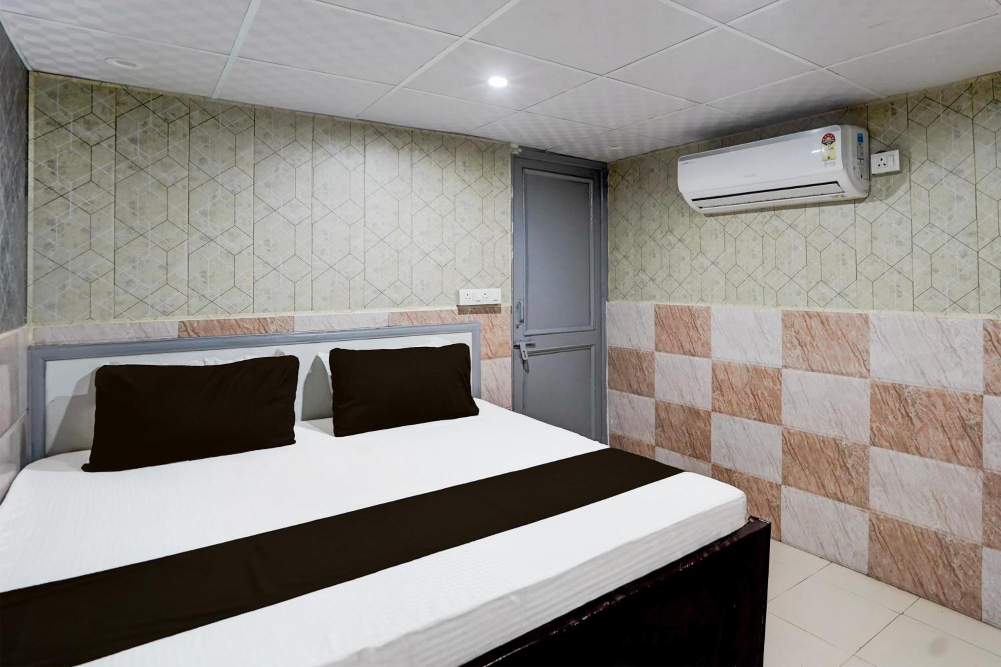 Hotel O Anant Ghaziabad Exterior photo